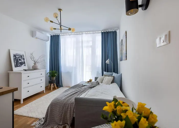 Cozy, Modern Studio With Balcony In Buda